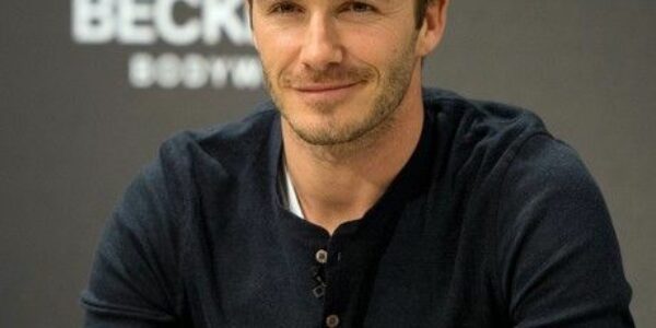 Kisah David Beckham: Sang Ikon Sepak Bola Kebanggaan Anak Muda