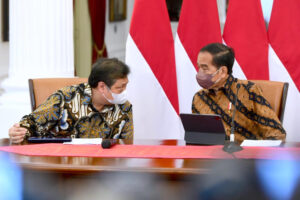 Airlangga Hartarto: Indonesia Bisa Masuki Fase Endemi Covid-19 Tahun Depan
