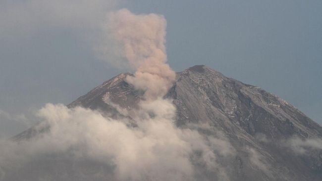Ilustrasi aktivitas gunung berapi. Foto: Ist
