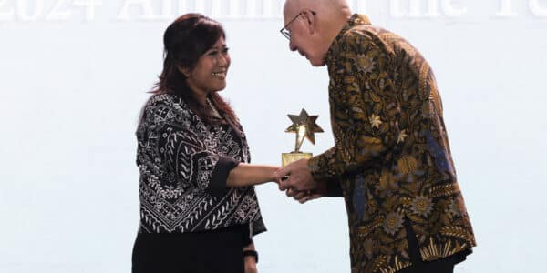 Politisi Golkar Meutya Hafid Peroleh Penghargaan Alumni of The Years dari Australia