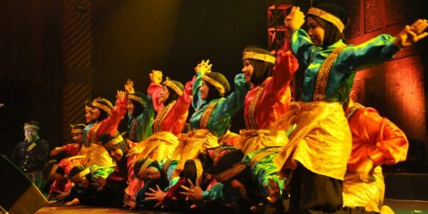 Seni Tari Tradisional Indonesia: Keindahan 5 Keanekaragaman Budaya