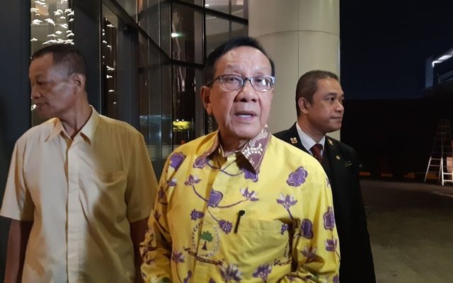 Akbar Tandjung Beri Motivasi Kader Golkar Kalimantan Selatan