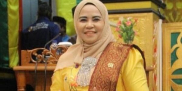 Politisi Golkar Pekanbaru Ida Yulita Susanti Dorong Orang Tua Bebaskan Anak Berkreasi