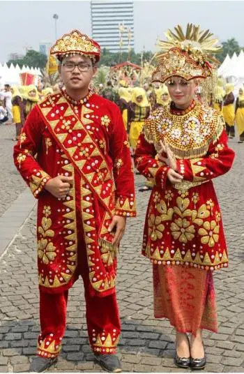 Baju Seting dan Kain Cual, pakaian adat Bangka Belitung