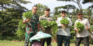 Bupati Tangerang Ahmed Zaki Iskandar Komitmen Memajukan Sektor Pertanian dan Peternakan