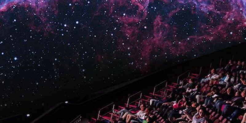 Mengarungi Galaksi: Pengalaman Menakjubkan di Planetarium
