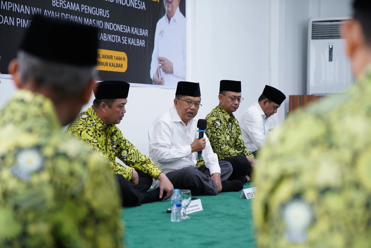 Ketua Umum Dewan Masjid Indonesia Jusuf Kalla
