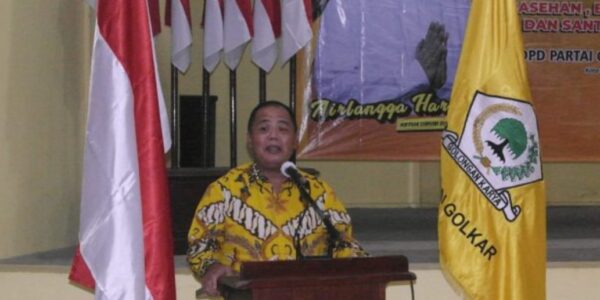 Sekretaris DPD I Golkar Jawa Tengah Juliyatmono. Foto: Golkar Jateng
