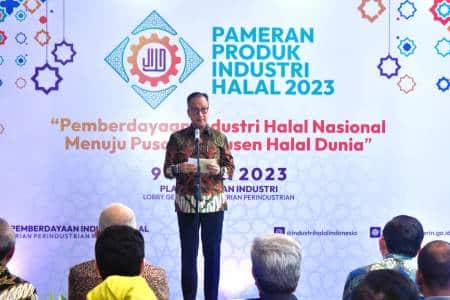 Menteri Perindustrian Targetkan Indonesia Jadi Kampiun Industri Halal