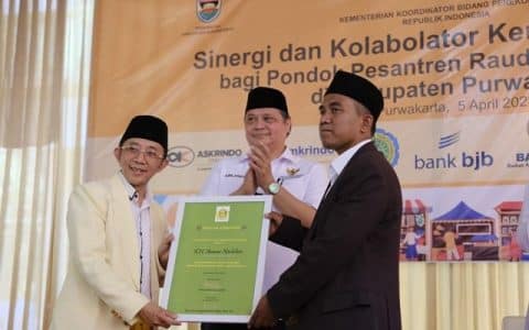Kiai Ahmad Anwar Nasihin Nilai Airlangga Cocok Jadi Pemimpin di Masa Depan
