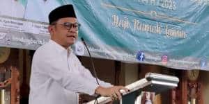 Legislator Golkar Ajak Jemaah Fokus Beribadah