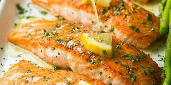 Yuk, Simak 9 Manfaat Salmon: Kekayaan Nutrisi untuk Kesehatan Optimal