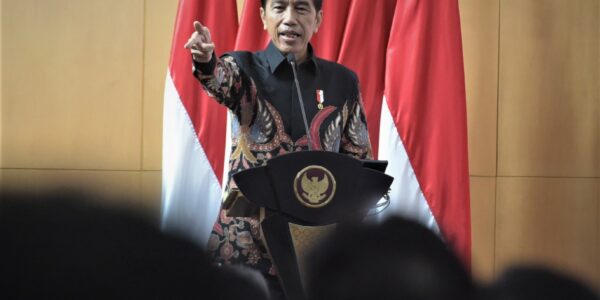 Jokowi: Dari Rp10 M Anggaran Stunting, Rp6 M Habis untuk Dinas