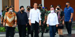 Presiden Jokowi dan Iriana Joko Widodo menghadiri acara peringatan 1 abad NU.
