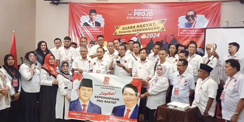 Relawan Pro Jokowi Sumbar Deklarasi Prabowo-Airlangga Capres Cawapres 2024