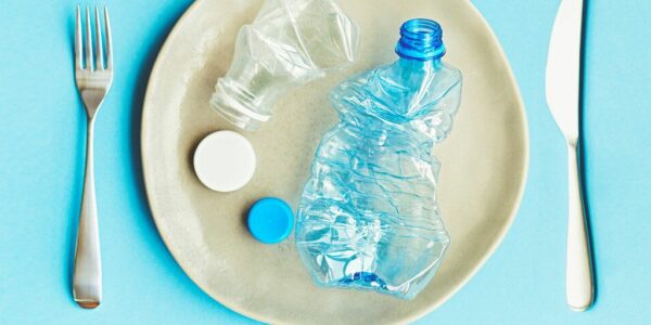Gini Nih Caranya! 6 Gerakan Anti-Plastik ala Anak Muda