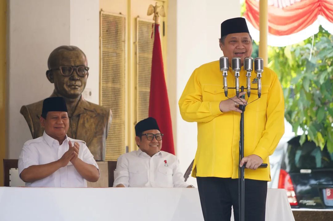 Ketua Umum Partai Golkar Airlangga Hartarto memberi dukungan pada Prabowo Subianto