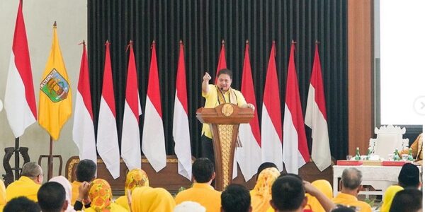 Ketum Golkar Yakin Prabowo Siap Hadapi Debat Perdana Capres