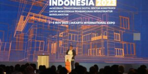 Menteri Koordinator Bidang Perekonomian Airlangga Hartarto memberikan sambutan dalam acara Opening Ceremony Konstruksi Indonesia 2023 di Jakarta, Rabu (1/11/2023). Foto: Kemenkoperekonomian