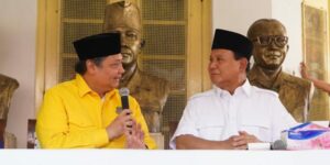 Ketua Umum Partai Golkar Airlangga Hartarto dan Ketua Umum Gerindra Prabowo Subianto, di Gedung Proklamasi, Menteng, Jakpus, Minggu (13/8/2023). Foto: golkar.indonesia