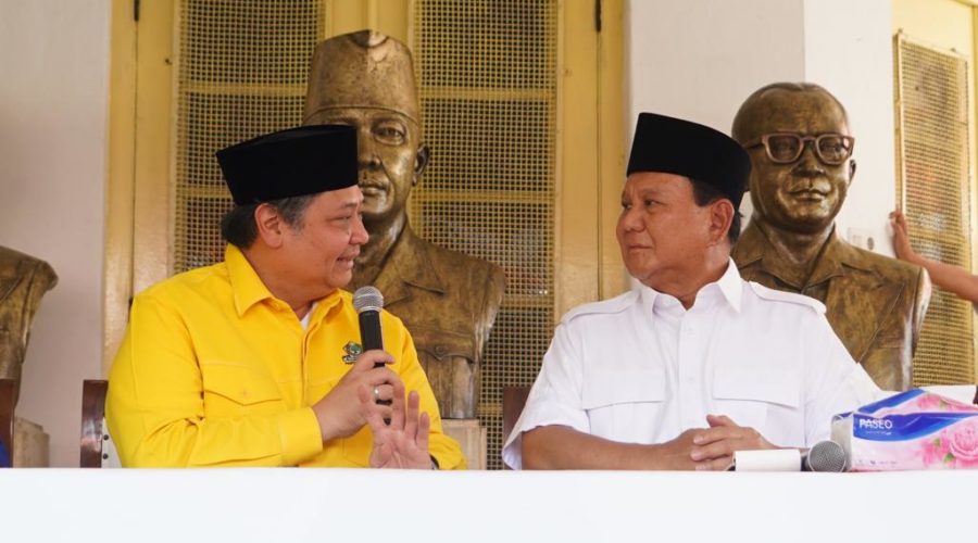 Ketua Umum Partai Golkar Airlangga Hartarto dan Ketua Umum Gerindra Prabowo Subianto, di Gedung Proklamasi, Menteng, Jakpus, Minggu (13/8/2023). Foto: golkar.indonesia