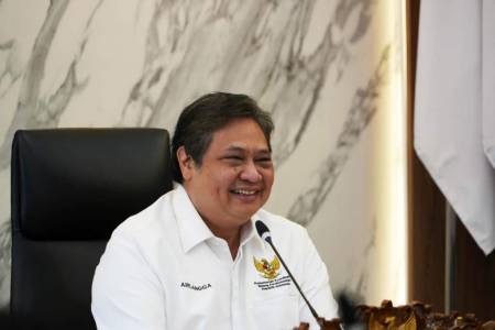 Menteri Koordinator Perekonomian dan Ketua Umum Partai Golkar Airlangga Hartarto