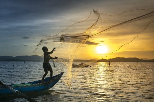 Peringatan Hari Nelayan Nasional 6 April: Masih Bergelut dengan Kemiskinan dan Ketidakberdayaan