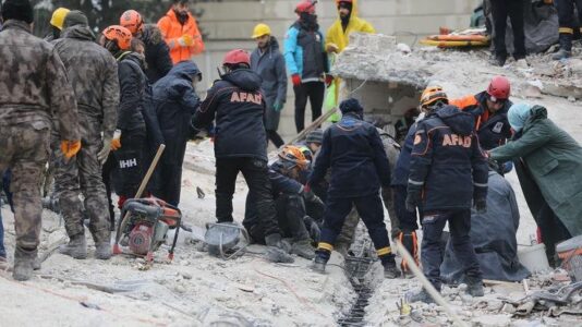 Korban Tewas Gempa Turki Lebih dari 12.000 Orang