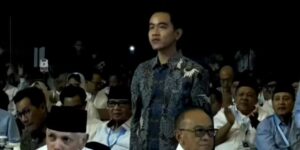 Wakil Presiden terpilih periode 2024-2029 Gibran Rakabuming Raka menyampaikan sambutan di acara silaturahmi dan buka puasa bersama TKN di Jakarta, Senin (25/3/2024). Foto: Garuda TV