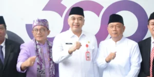 Ketua DPD Golkar DKI Jakarta Ahmed Zaki Iskandar (tengah). Foto: Ist