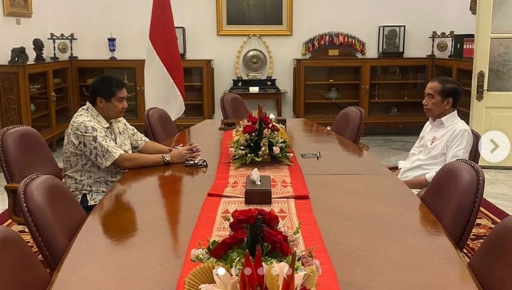 Maruarat Sirait, politisi PDI Perjuangan yang telah mengundurkan diri, bertemu Presiden Joko Widodo di Jakarta, Senin (15/1/2023) lalu. Foto: IG maruararsirait