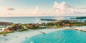 Ilustrasi Ekowisata/Photo by Asad Photo Maldives: https://www.pexels.com/photo/aerial-view-of-a-beautiful-island-resort-3601425/