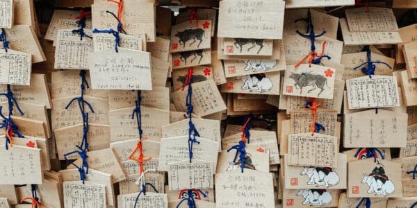Jejak Sejarah Bahasa Jepang: Begini Kisah di Balik Huruf Kanji