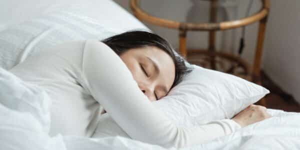 Kupas Tuntas 7 Mitos dan Fakta! Tidur yang Sehat Itu Gimana Ya?