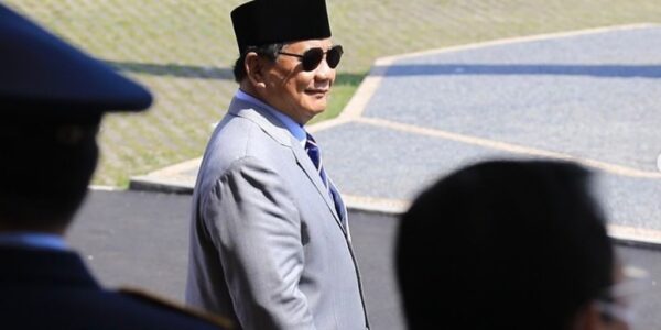 Sederet Jabatan dan Penghargaan Capres Prabowo