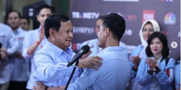 Survei Indikator Politik: Prabowo – Gibran Makin Tak Terkejar Jelang Pelaksanaan Pilpres 2024 