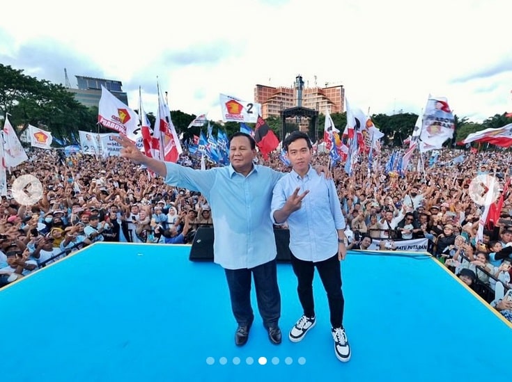 Capres 2024 Prabowo Subianto dalam kampanye akbar di lapangan Simpanglima Semarang, Jawa Tengah, Minggu (28/1/2024). Foto: IG golkar.indonesia